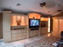 maple 20' media unit with concealed zoom-room bed